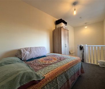 Rosemary House, 51A Lynchford Road, Farnborough, Hampshire, GU14 - Photo 3