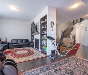 For Lease - 100 Starfire Crescent, Hamilton, Ontario - Photo 1