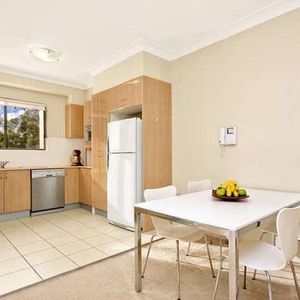 4/158 Hurstville Road, Oatley NSW 2223 - Apartment For Rent | Domain - Photo 2