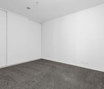 2601/8 Downie Street, Melbourne - Photo 2