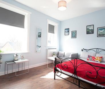 1 bedroom in a house share to rent - Photo 1