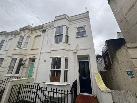 College Gardens, Brighton - Photo 4