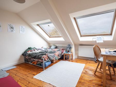 4 bedroom apartment to rent - Photo 5