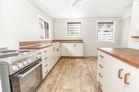 301 Walker Street, Townsville City - Photo 5