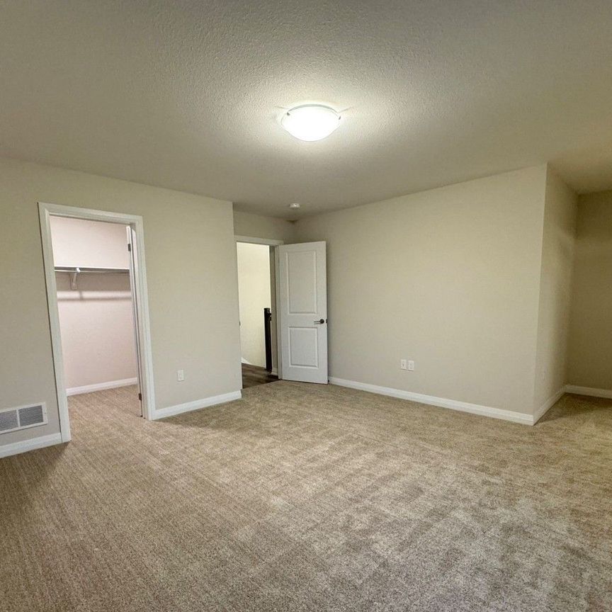 For Lease - 73 Marie Street, Pelham, Ontario - Photo 1