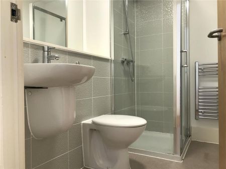 Studio to rent - Photo 4