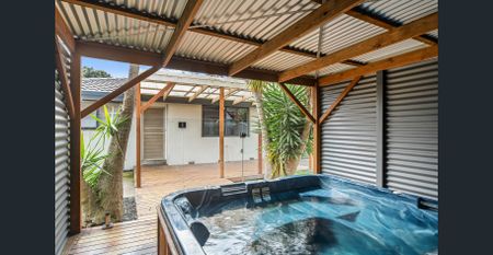 Family Home - Photo 5