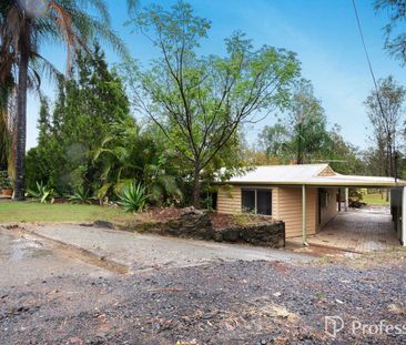 Renovated 3-Bedroom Home on 1.25 Acres in Town! - Privacy, Wildlife... - Photo 1