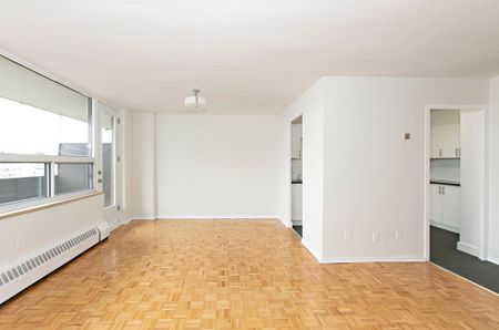 For Lease - 6200 Bathurst Street Unit# 906, Toronto, Ontario - Photo 3