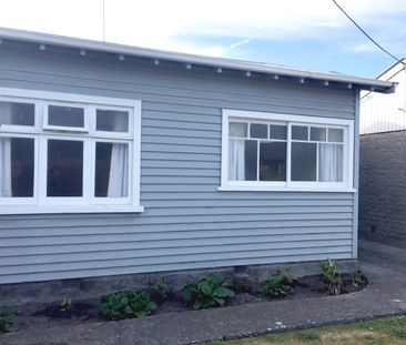 Sunny Two-Bedroom Flat in Convenient Hornby Location - Photo 1