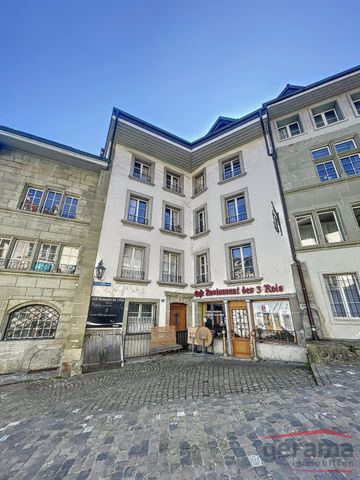 Appartement de 3.5 pièces avec du cachet. - Photo 2