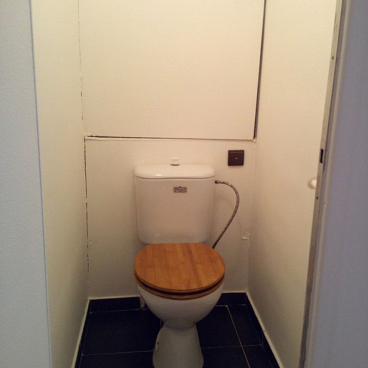 Pronájem bytu 1+1 33 m² - Photo 1