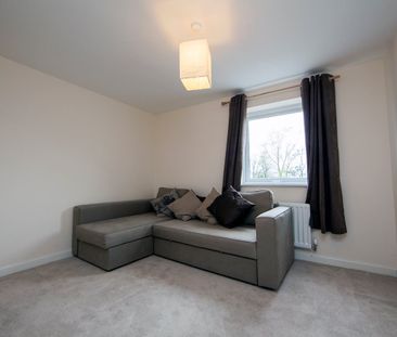 Onyx Crescent, Thurmaston, LE4 - Photo 2