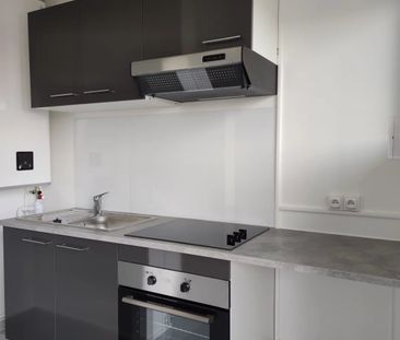 Location Appartement 2 pièces 37m² NARBONNE 11100 - Photo 3