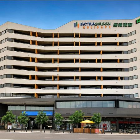 Modern Two Bedroom Apartment - Photo 4