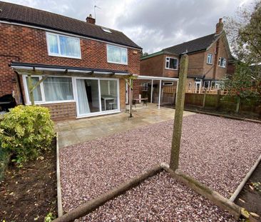 4 bedroom end of terrace house to rent - Photo 6