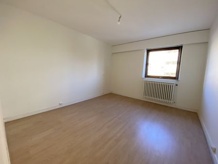 Location Appartement 5 pièces 108m² METZ 57000 - Photo 3