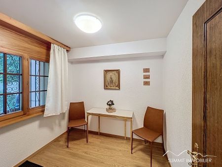 Entire chalet for rent for the year in Crans-Montana - Photo 4