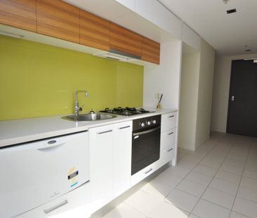 1012/100 Harbour Esplanade - Photo 4