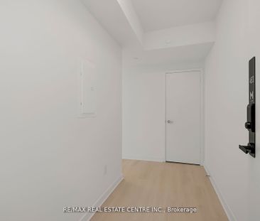 For Lease - 3900 Confederation Parkway Unit# 4610, Mississauga, Ont... - Photo 5
