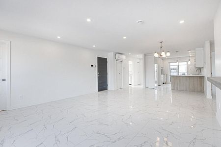 Appartement à louer - Laval (Chomedey) (Autres) - Photo 3