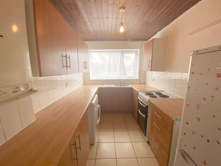 3 bedroom property to rent - Photo 5