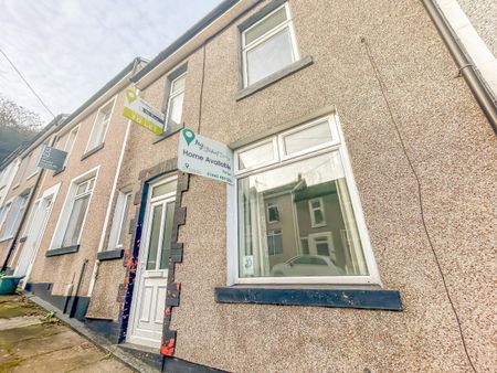 Birchwood Avenue, Treforest, Pontypridd - Photo 4