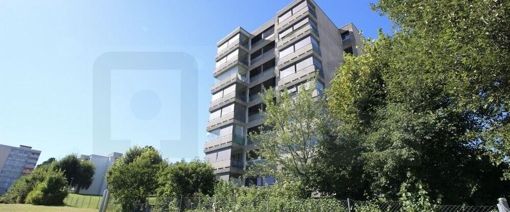 Superb bright accommodation with loggia and exceptional panorama - Photo 1