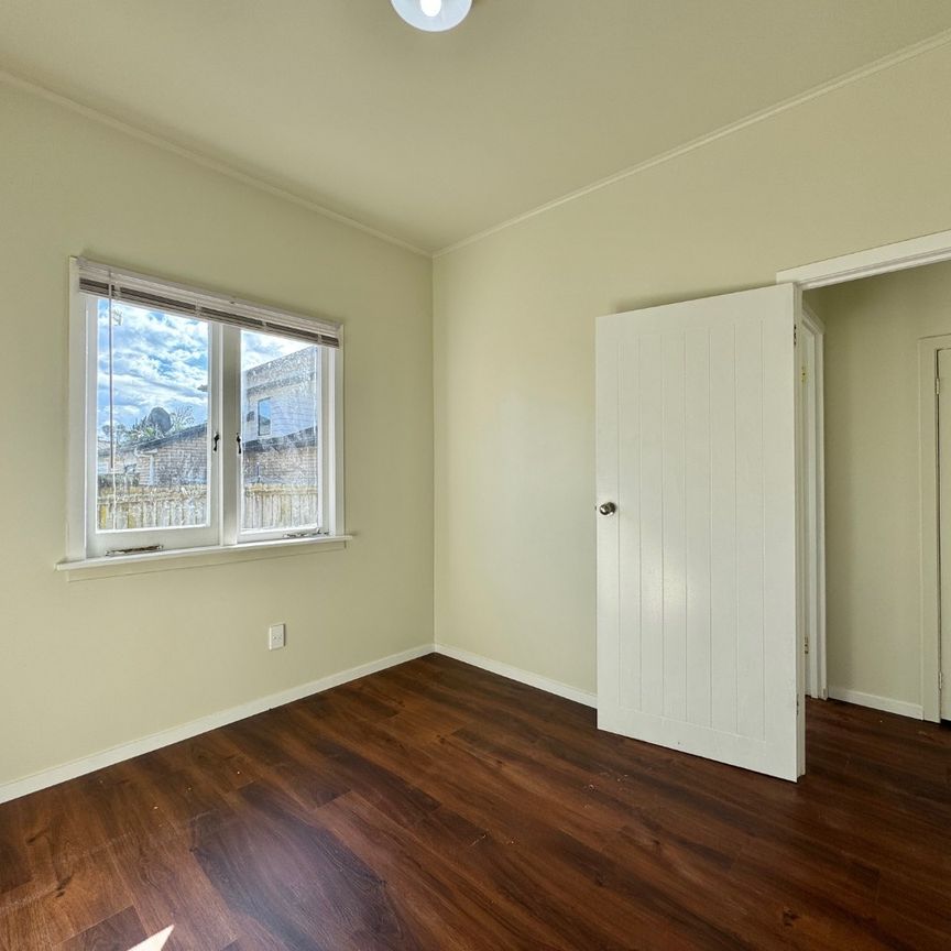 8A Hill Road, Papatoetoe, Auckland - Photo 1