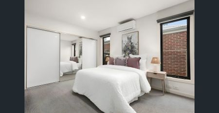 Super Central and Perfectly Presented - Photo 5