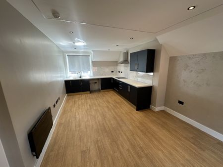 Two-Bedrooms Apartment - Photo 2