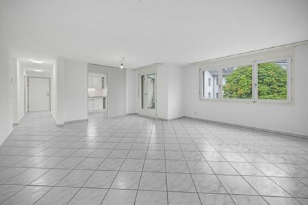 Moderne 3.5-Zimmer-Wohnung mit grossem Balkon in Münchwilen - hell, komfortabel & zentral - Foto 5