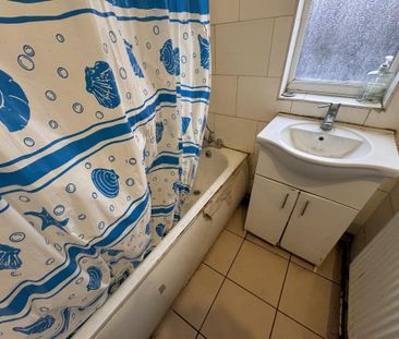 House share to rent - Photo 4