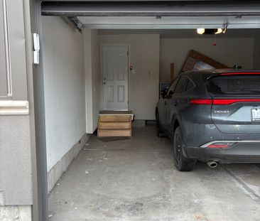 For Lease - 33 Bounty Avenue Unit# LWR Bachelor, Thorold, Ontario - Photo 4