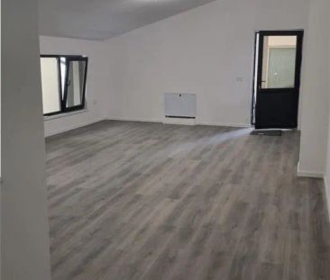 inchiriere casa P+M, zona centrala - Fotografie 2