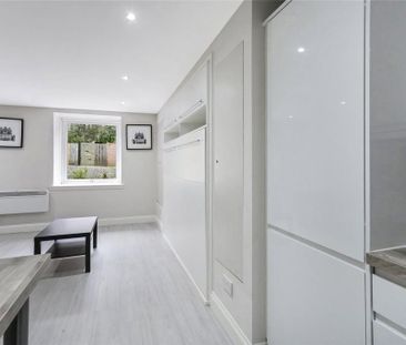 Studio to rent - Photo 4