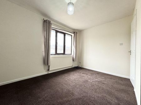 2 bedroom terraced house to rent - Photo 4