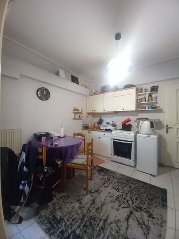 Studio/Γκαρσονιέρα για ενοικίαση Ανθούπολη (Πάτρα) - Photo 4