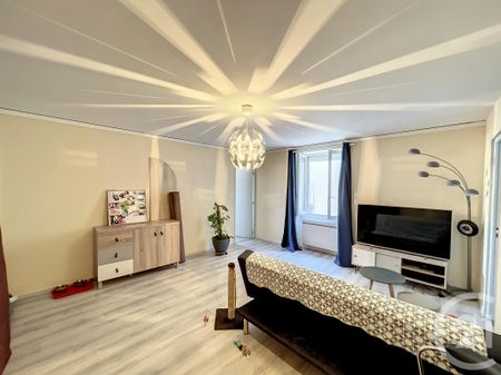 Location Appartement 2 pièces 45m² RIOM 63200 - Photo 4