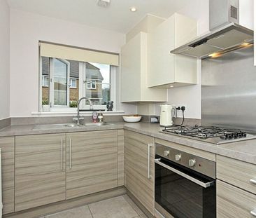 Haffenden Avenue, Sittingbourne, Kent, ME10 - Photo 3