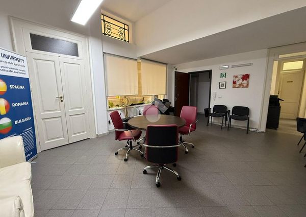 5 locali in affitto