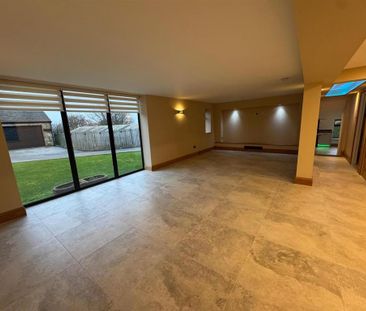 5 bedroom barn conversion to rent - Photo 1