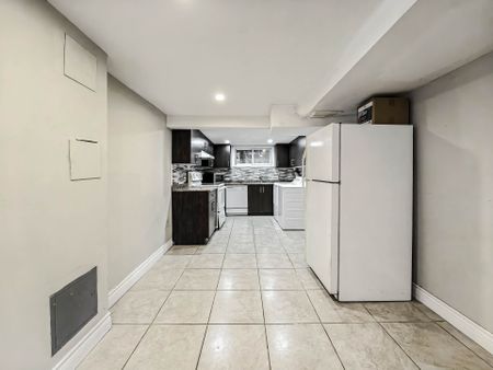 For Lease - 57 Gladman Avenue Unit# Bsmt, Newmarket, Ontario - Photo 5