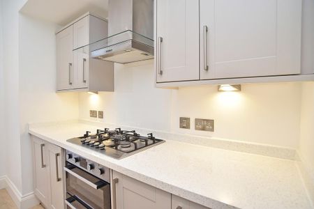 2 bedroom apartment to rent - Photo 2