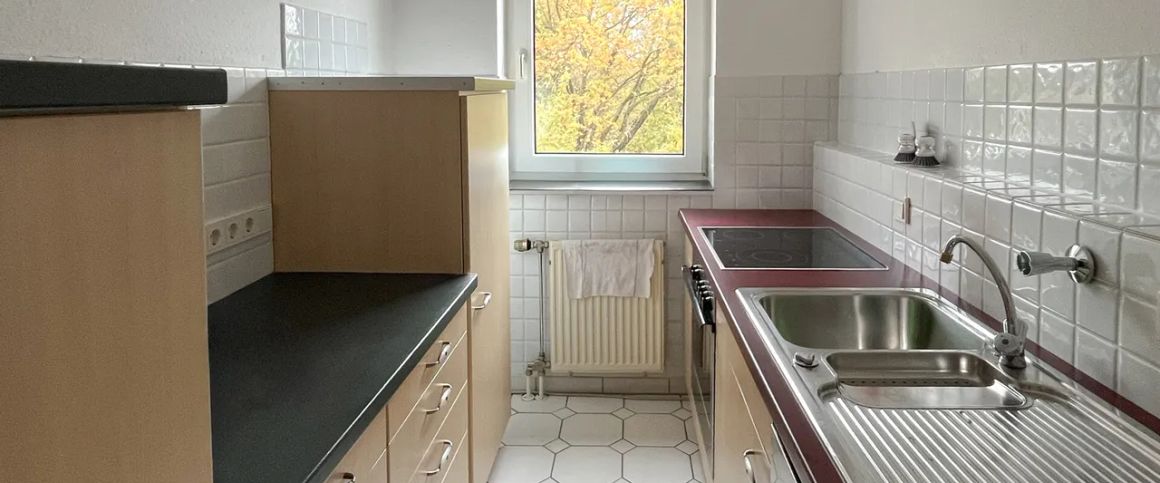 3-Zimmer-Wohnung mit zwei Balkonen und Tiefgaragenstellplatz in Zentrumnähe! - Foto 1