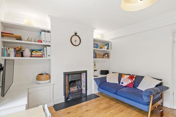 2 bedroom maisonette to rent - Photo 1