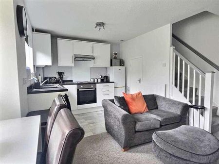 Lilleshall Way,stafford, ST17 - Photo 3