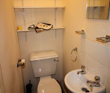 Room 4, Crosby Street, Derby - Photo 3