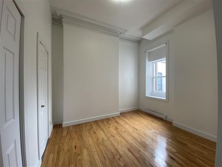 265 Charlotte Suite 1 - Photo 5