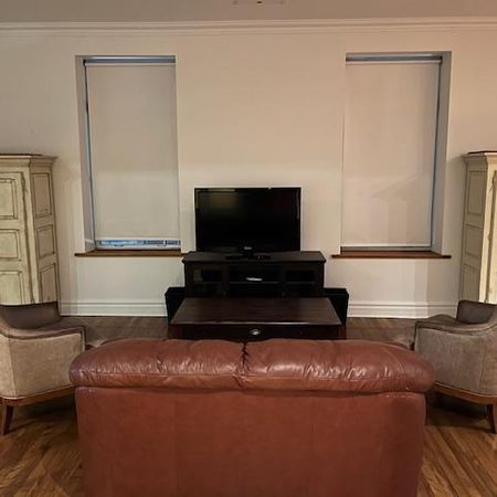 LOFT - DISPONIBLE 1er DÉCEMBRE - Photo 3